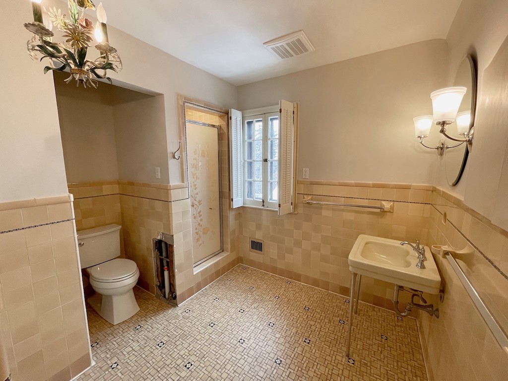 Outdated bathroom floor tile.